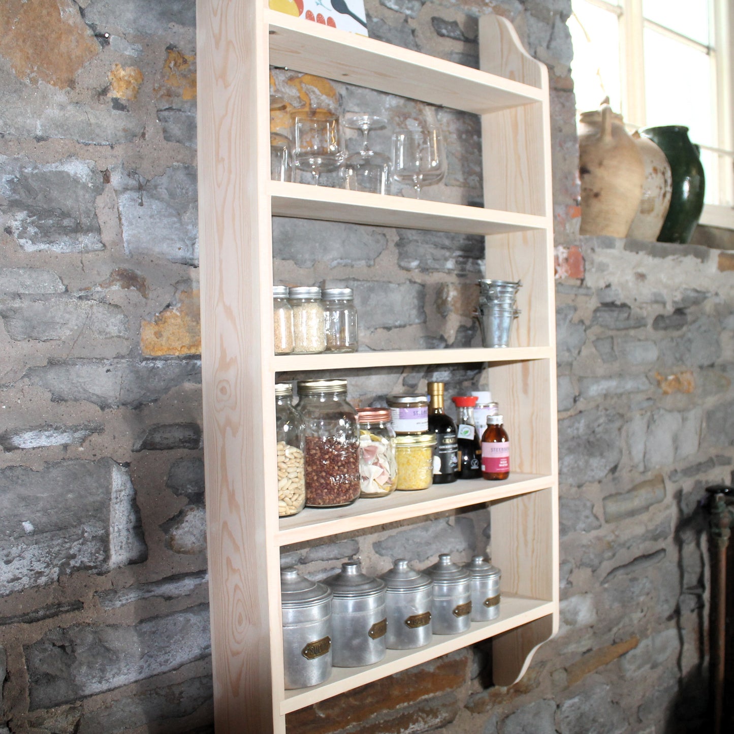 Adora 5 – Solid Pine Shelf 5 Tiers of Generous, Eco-Conscious Storage