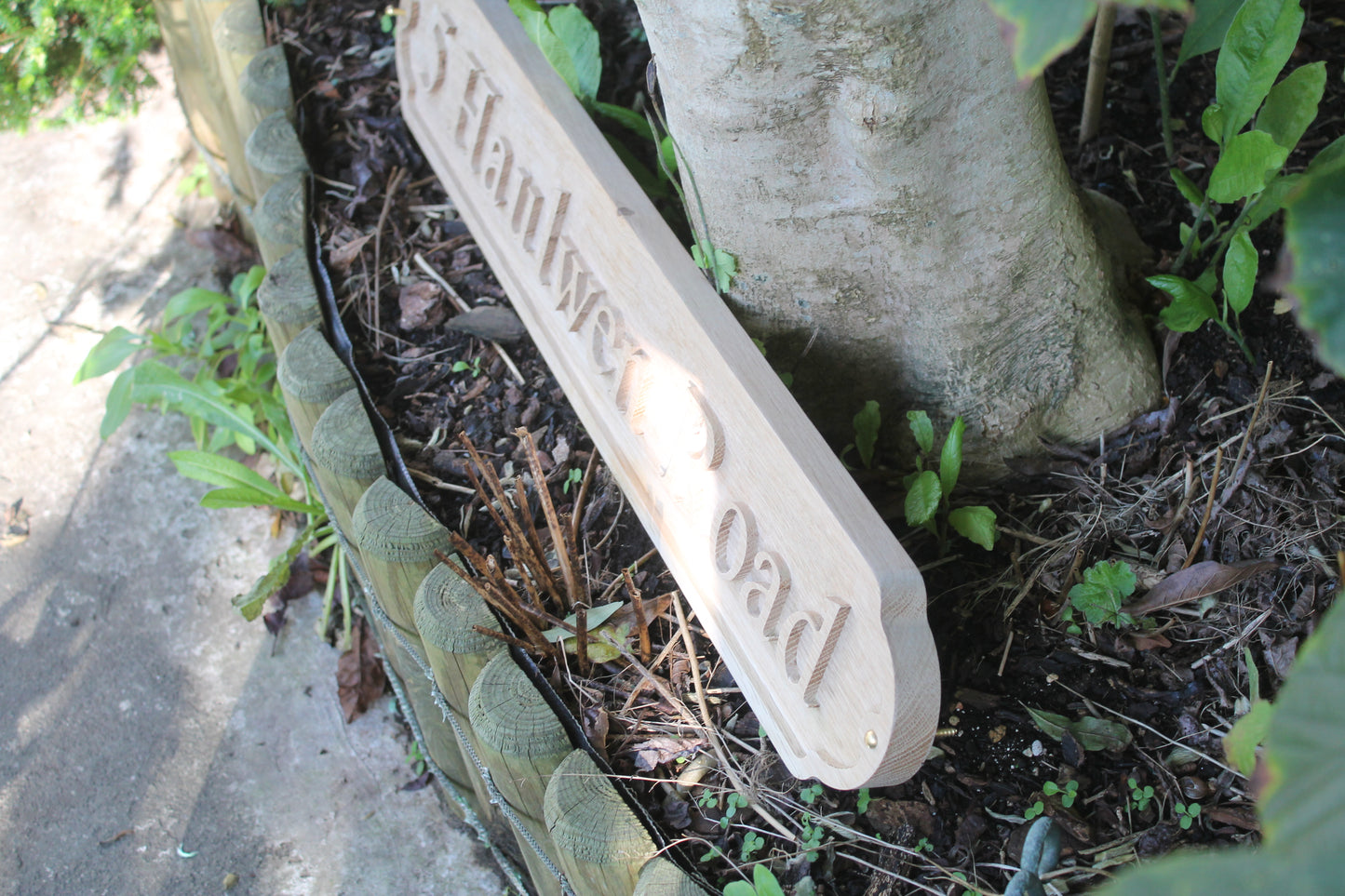 The King of Signs – Embossed Oak House Sign