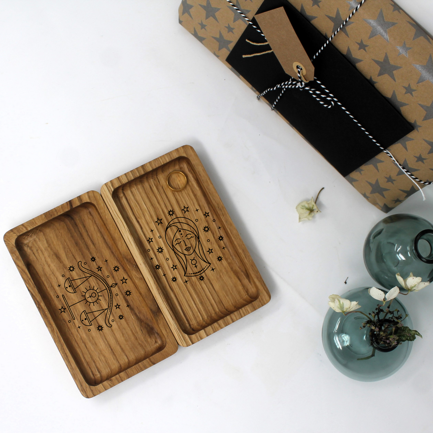 Star Sign Birthday Gift Small Oak Tray with Astrological Zodia Sign