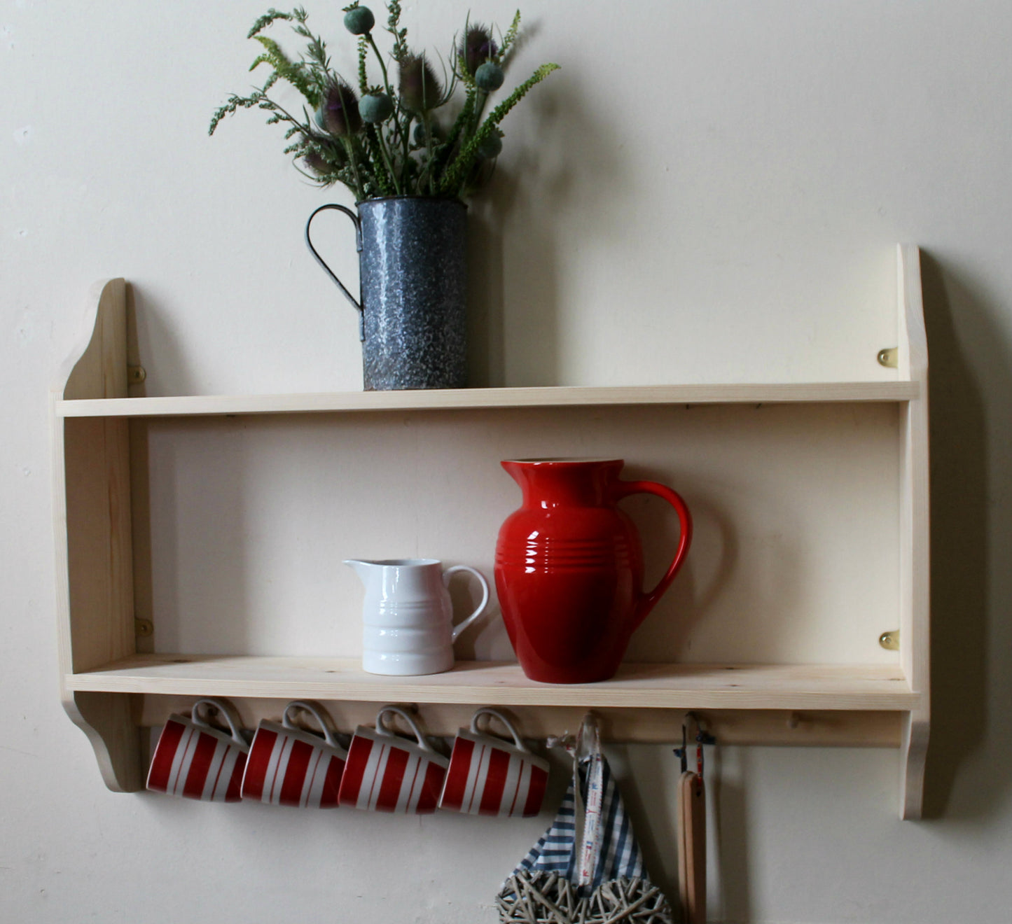 Shaker pegs