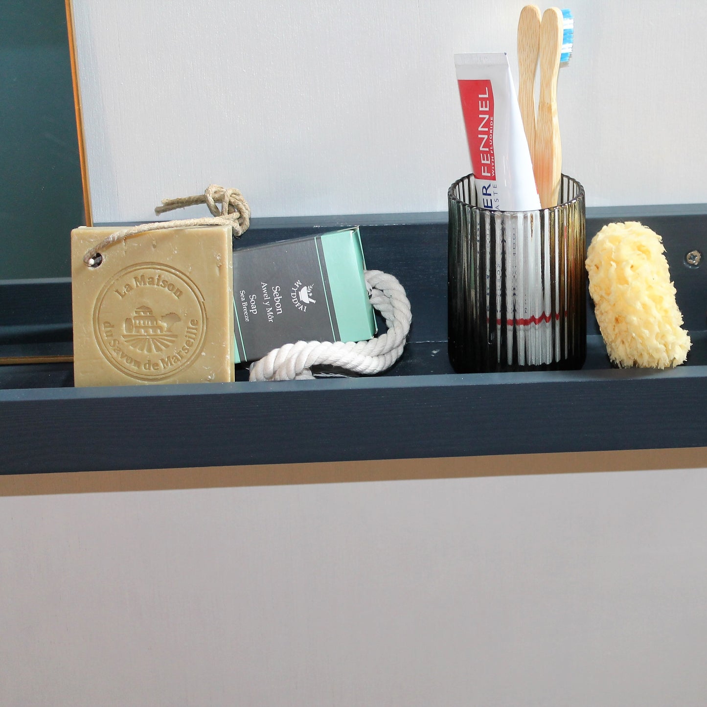 Minimalist Wooden Picture Ledge — Large Floating Shelf for Art, Books & Everyday Beauty