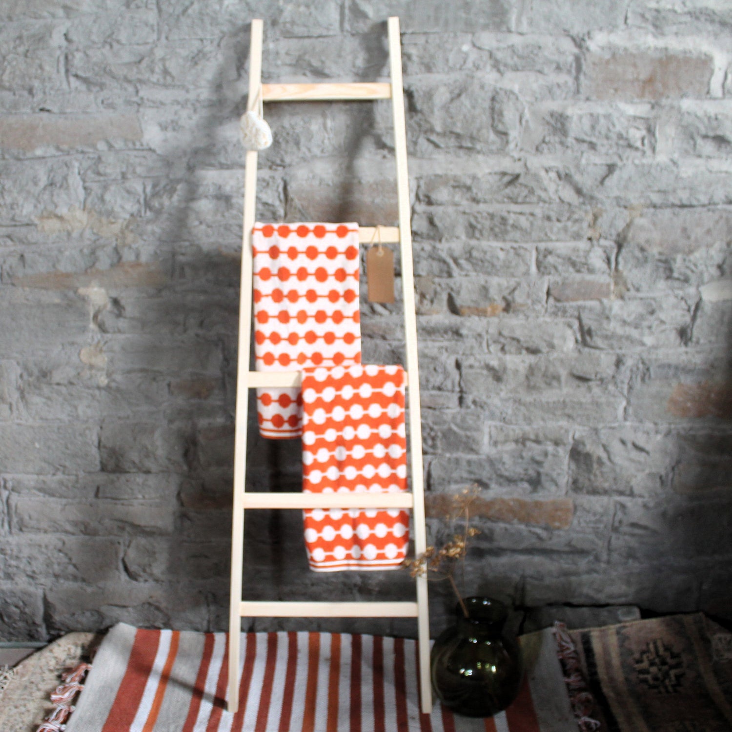 Slow Home Essentials – Eco-Friendly Storage & Indoor Drying Solutions