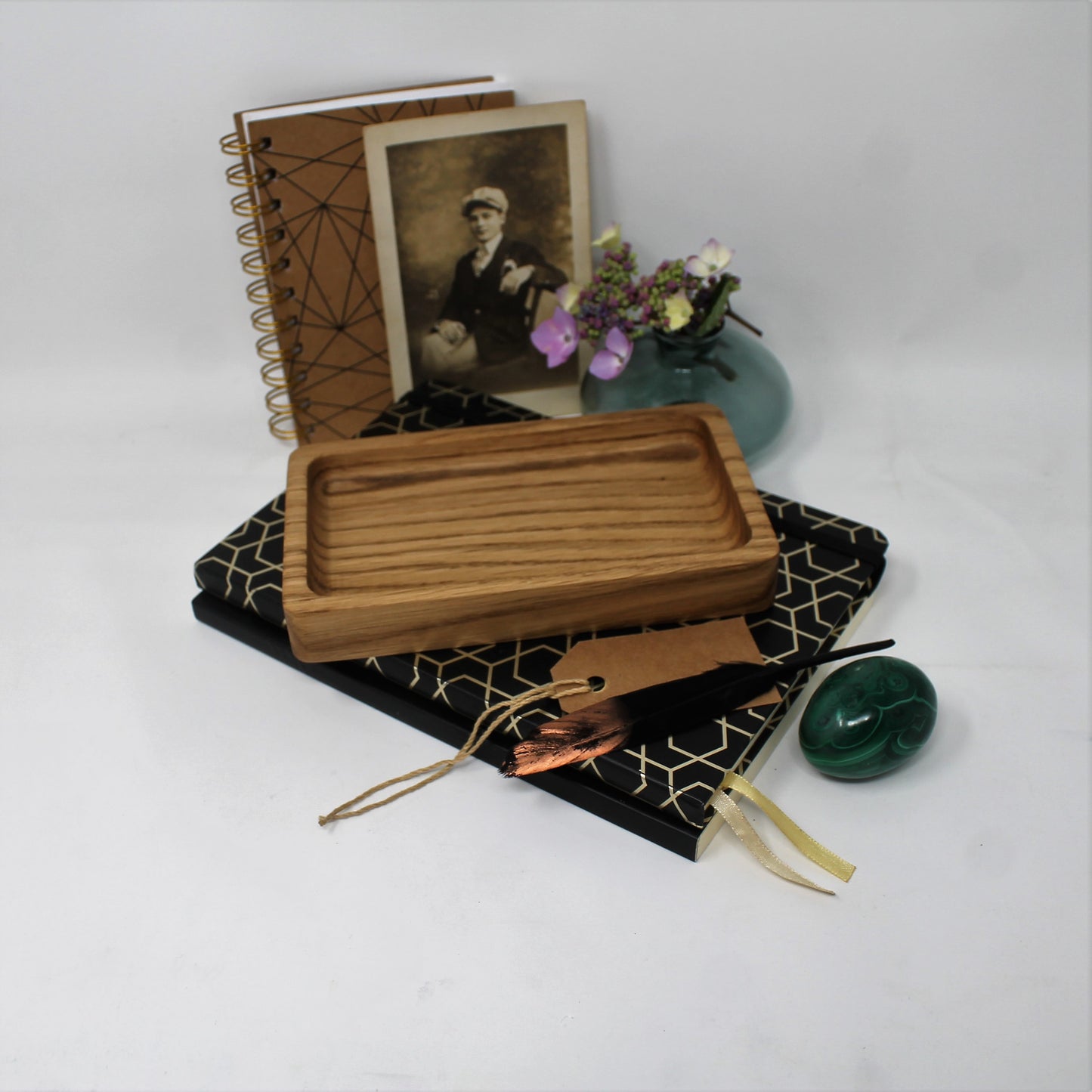 Personalised Solid Oak Tray with Stylised Woman’s Face — Elegant, Practical & Heartfelt
