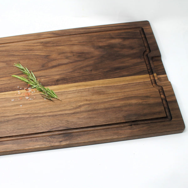 Large Two-sided Walnut Carving Board With Spikes