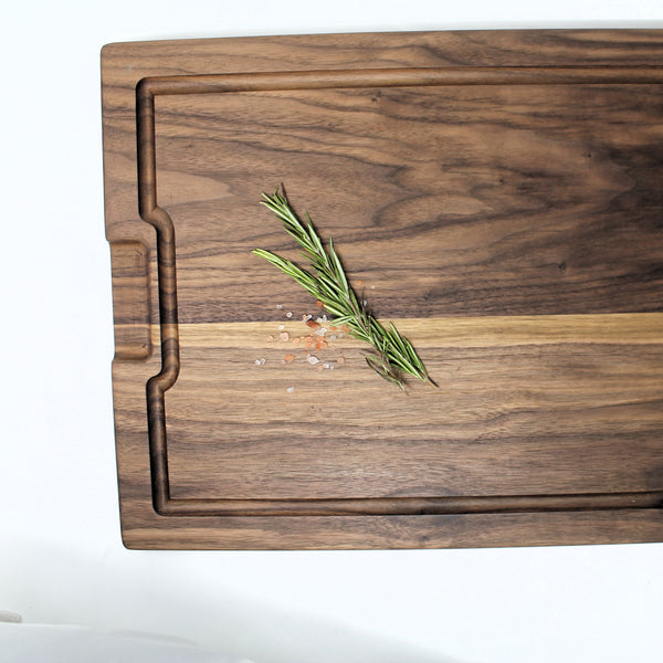 Large Two-sided Walnut Carving Board With Spikes