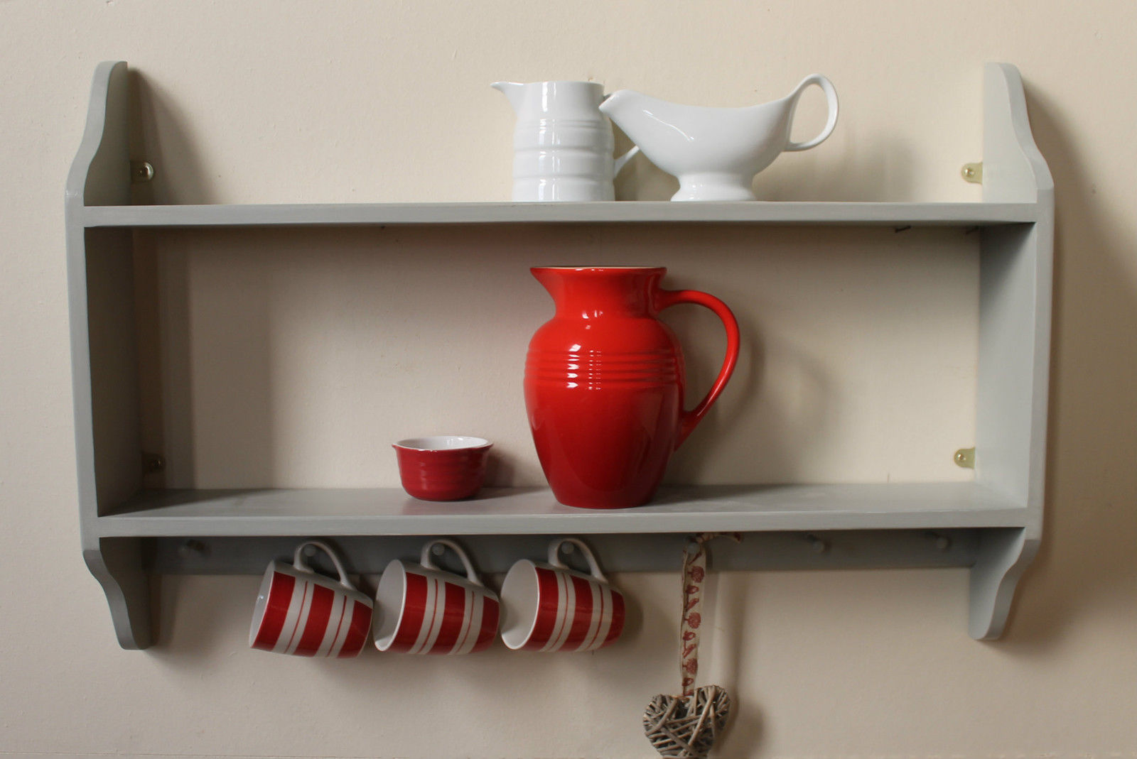 wall shelving