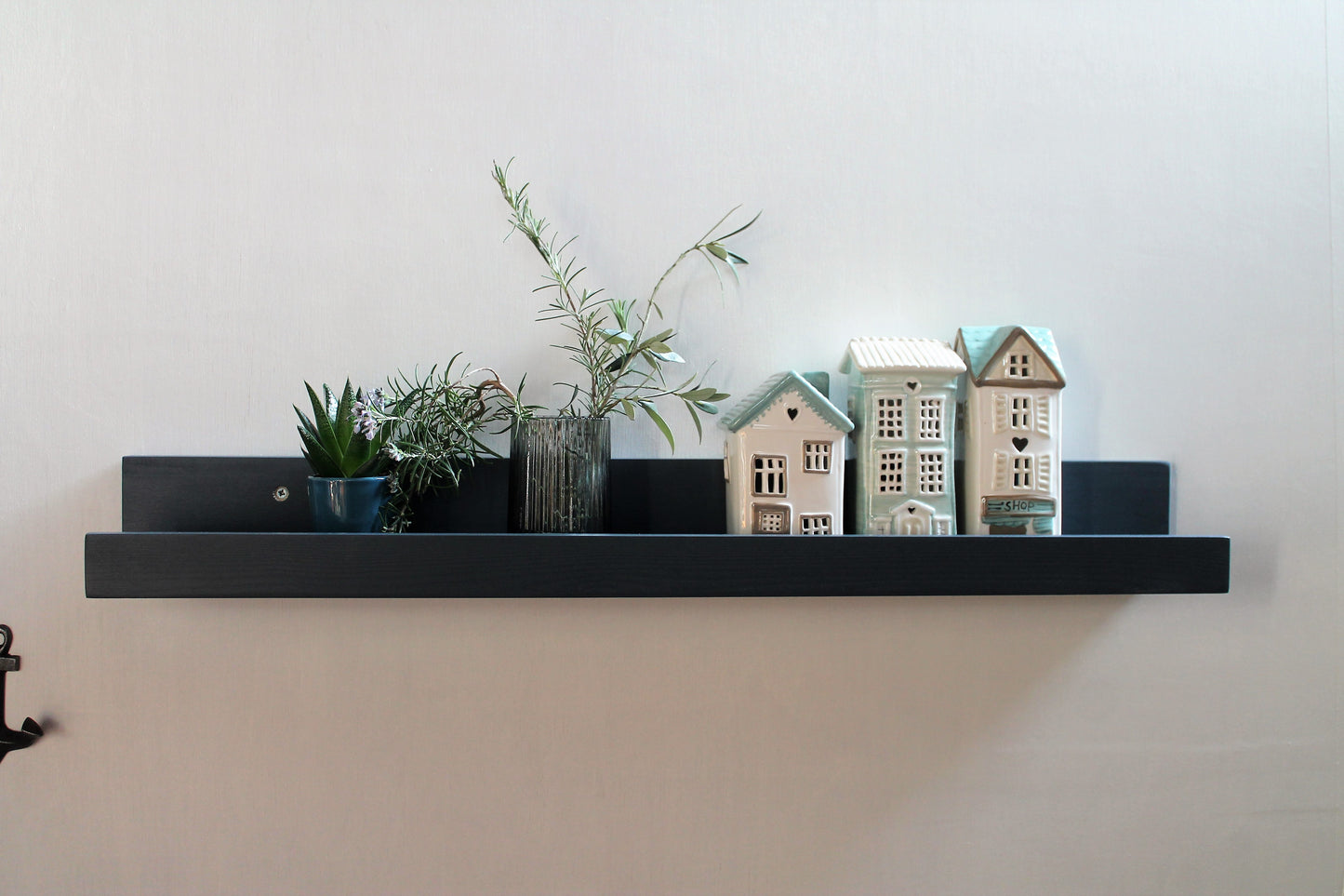 Minimalist Wooden Picture Ledge — Large Floating Shelf for Art, Books & Everyday Beauty